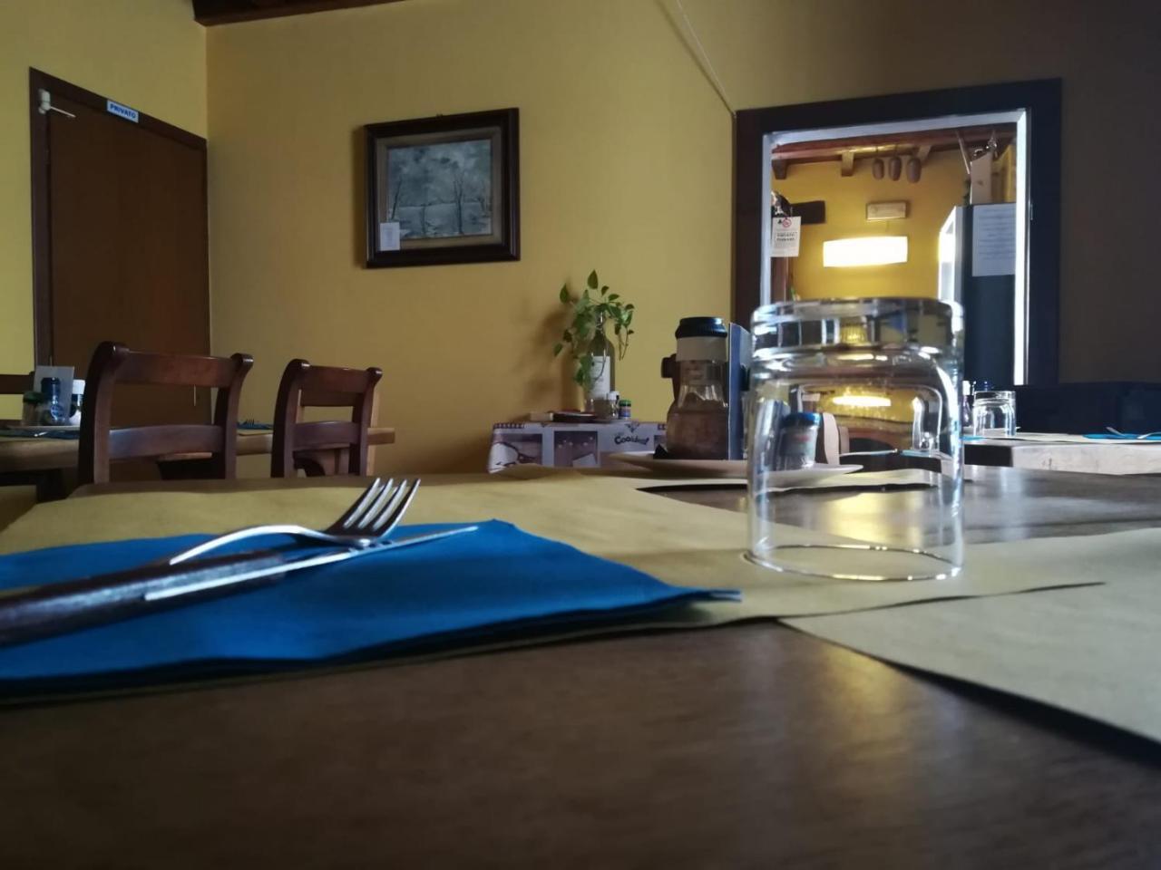 La Cantinetta Goito  Eksteriør billede